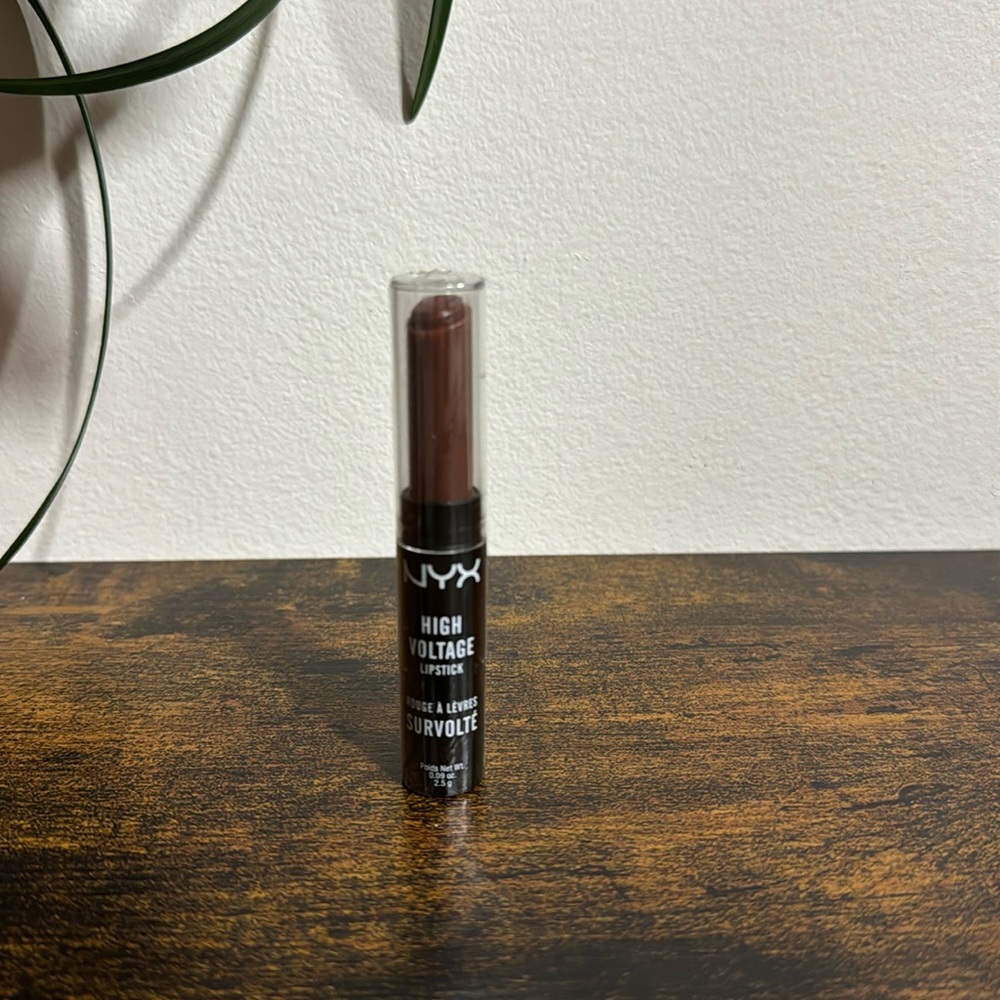 NYX High Voltage Lipstick HVLS